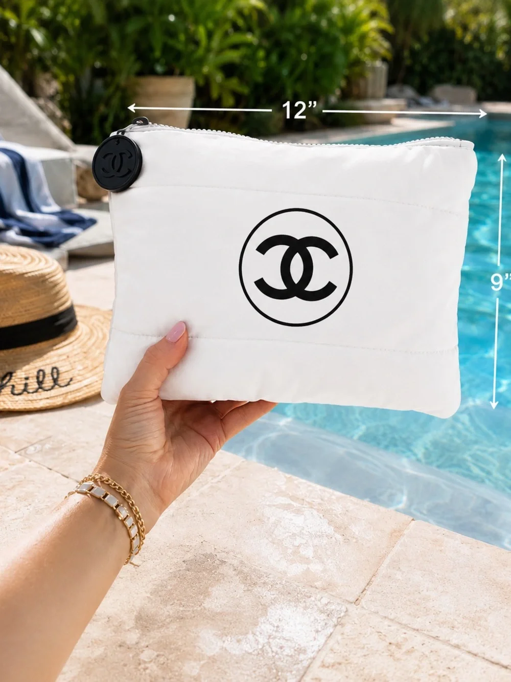 CHANEL Oversized Puffer Makeup Cosmetic Pouch/ IPAD Etc. Case — New! 🖤🤍